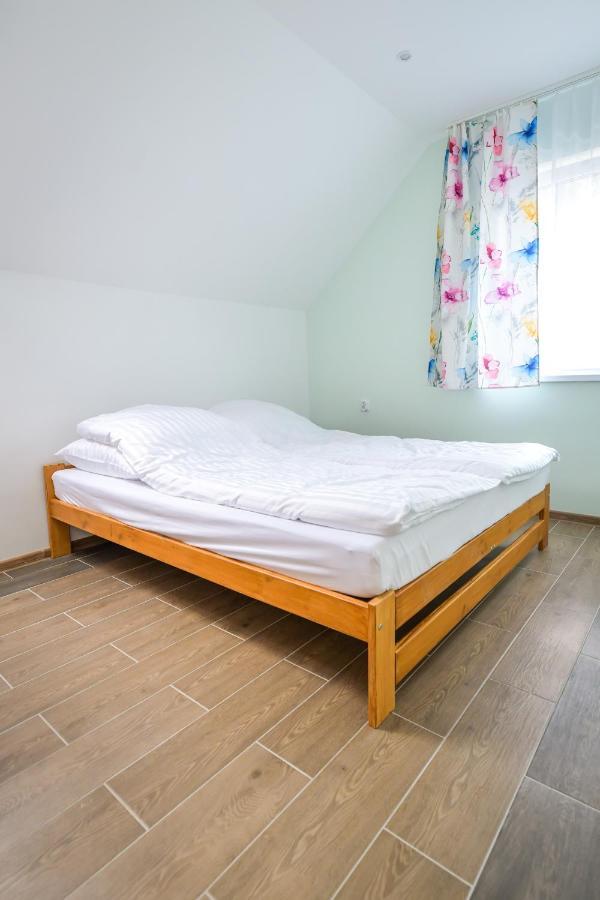 KempingZator Apartamenty Bagian luar foto