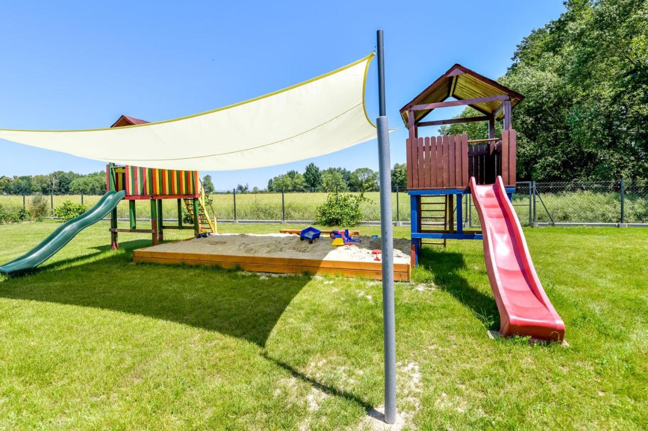 KempingZator Apartamenty Bagian luar foto